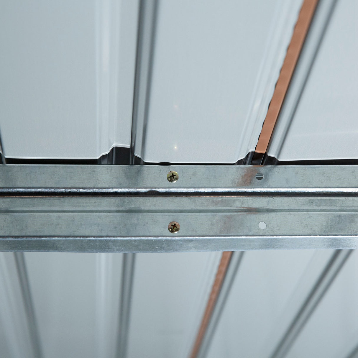 easycomfort casetta da giardino con 2 porte scorrevoli e 4 prese d aria in acciaio e pp 340x386x200cm giallo