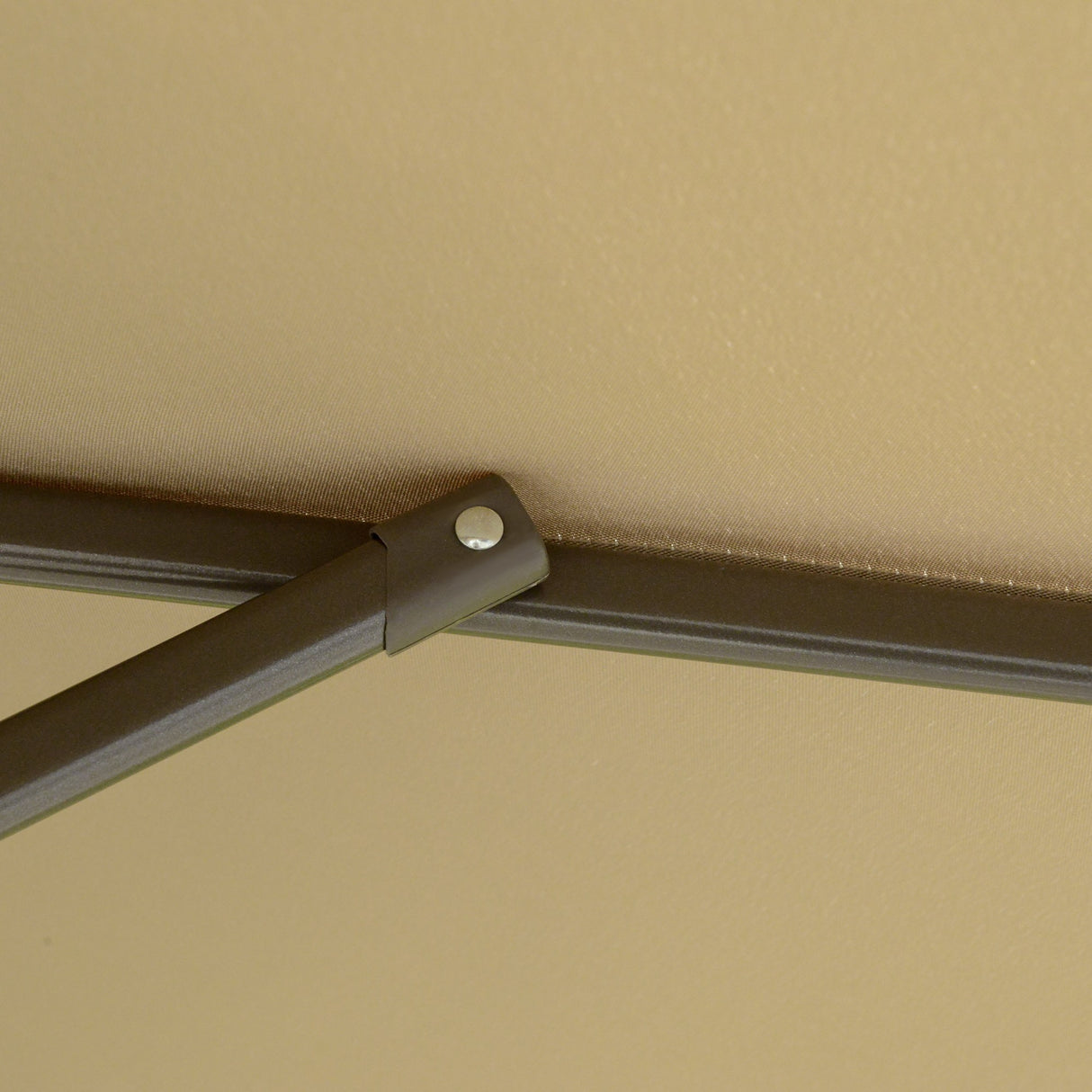 easycomfort ombrellone a braccio da esterni 2.7x2.7 cm con tettuccio regolabile a 2 livelli e base a croce marrone