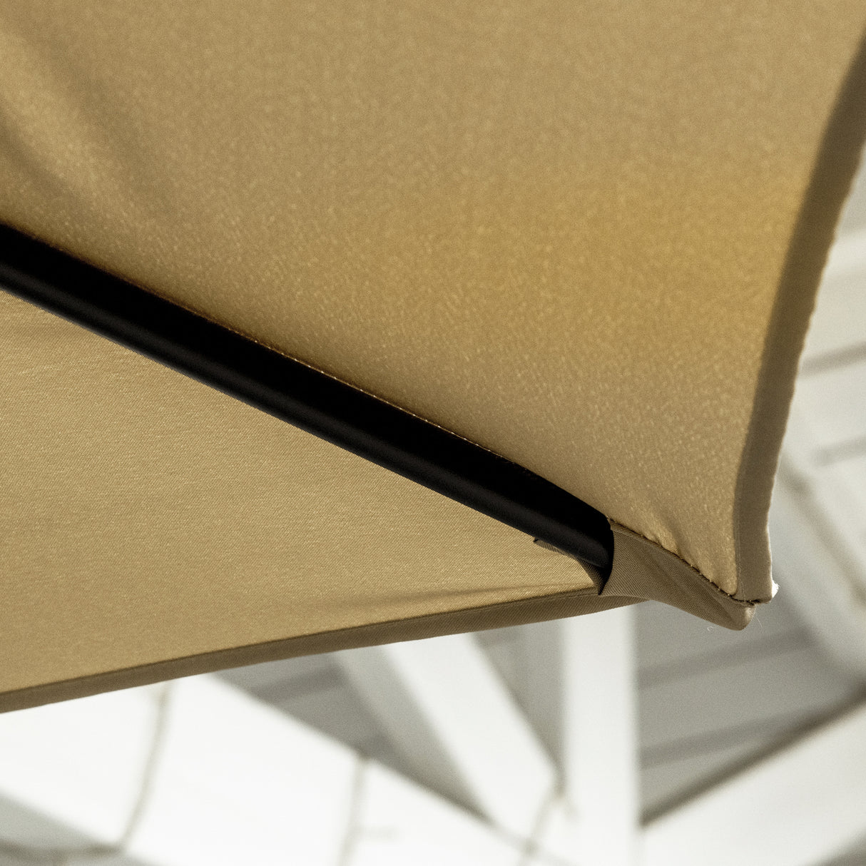 easycomfort ombrellone 3x2 m da giardino in acciaio e poliestere con base a croce e presa d aria marrone e crema