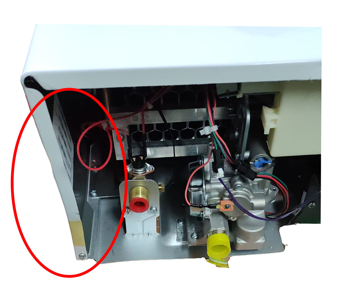 area occasioni scaldabagno a camera aperta ariston fast evo x ont 14 ng eu lt low nox metano cod. 3632389 new erp 32068