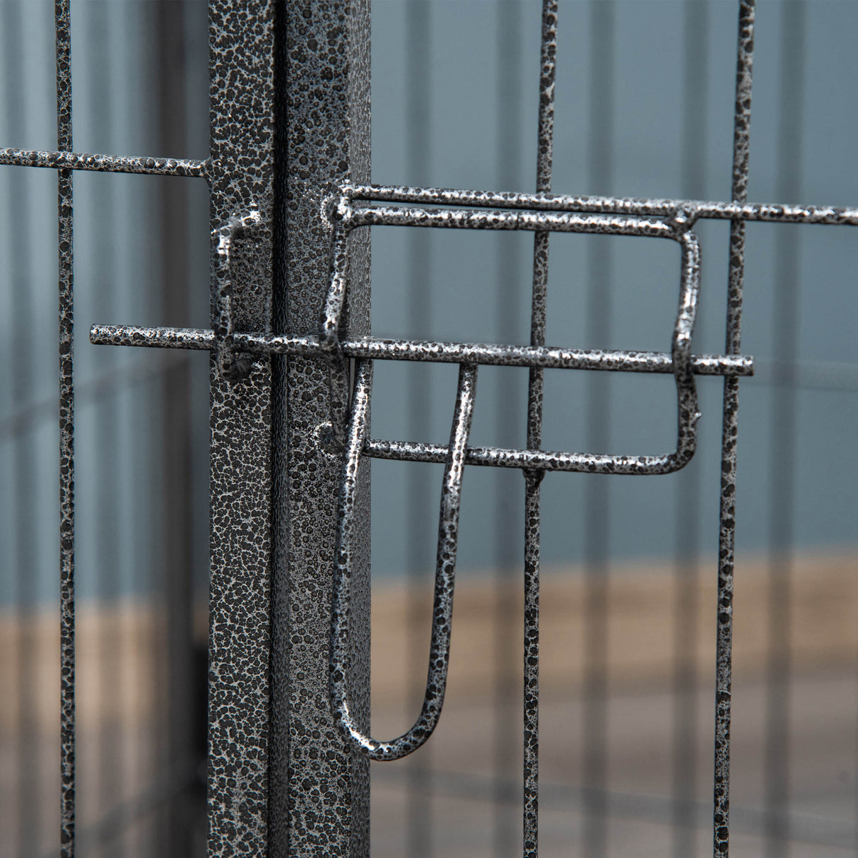 easycomfort box per cani recinzione in metallo per animali con 4 pannelli porta con doppio blocco e vassoio sul fondo 125x78x80cm grigio