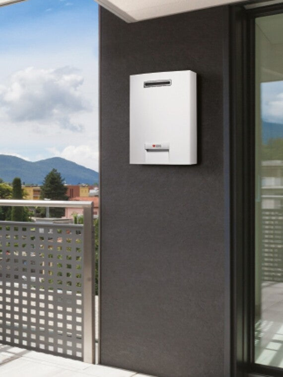 hermann saunier duval scaldabagno a gas hermann saunier duval per esterno opalia external f 12 litri low nox metano novita ean 6972215721206