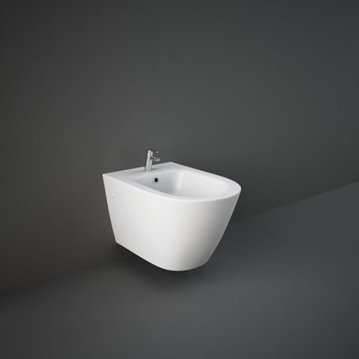 bidet sospeso rak resort in ceramica