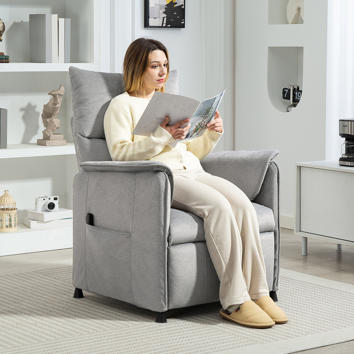 easycomfort easycomfort poltrona reclinabile elettrica con telecomando e poggiapiedi in tessuto effetto velluto 80x83x104 cm grigio