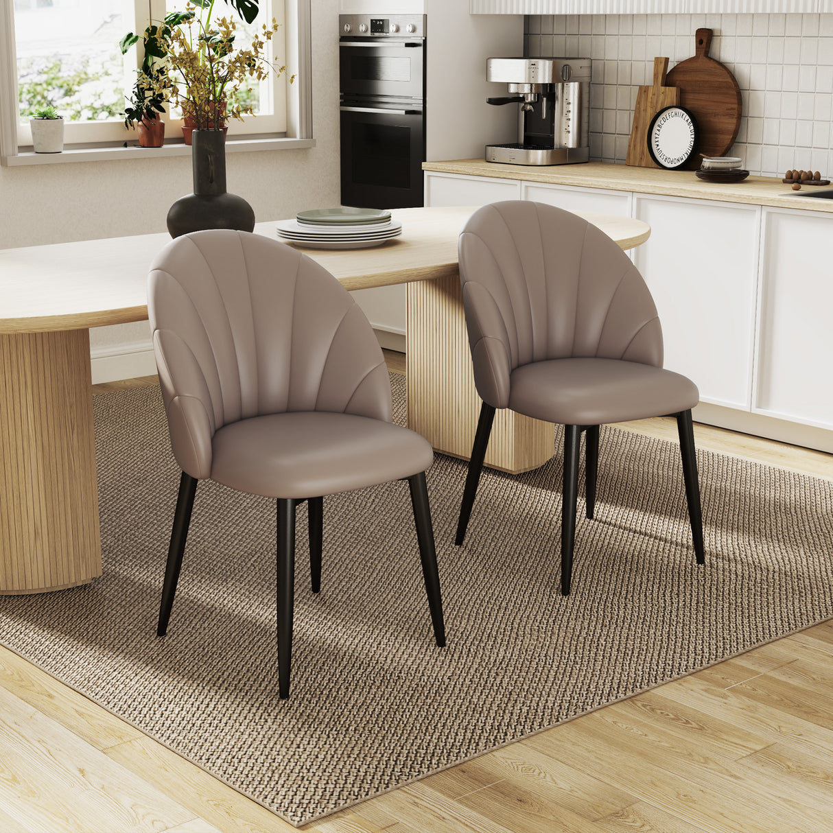 easycomfort easycomfort set 2 sedie da pranzo in pelle pu con gambe in metallo e schienale a conchiglia marrone