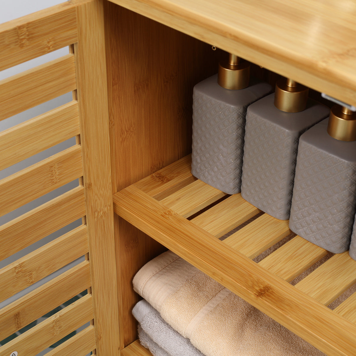 easycomfort easycomfort mobile bagno moderno a 2 ante con 2 ripiani ventilati in bambu 68x32x86 cm color legno