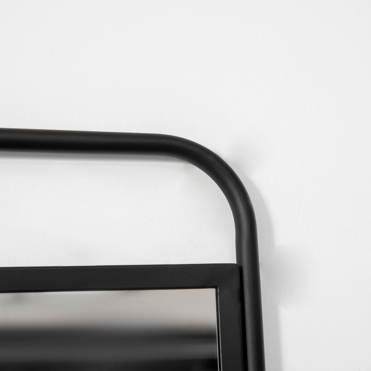 easycomfort easycomfort specchio da parete con mensola inferiore e struttura in metallo 36 2x12x71 7cm nero