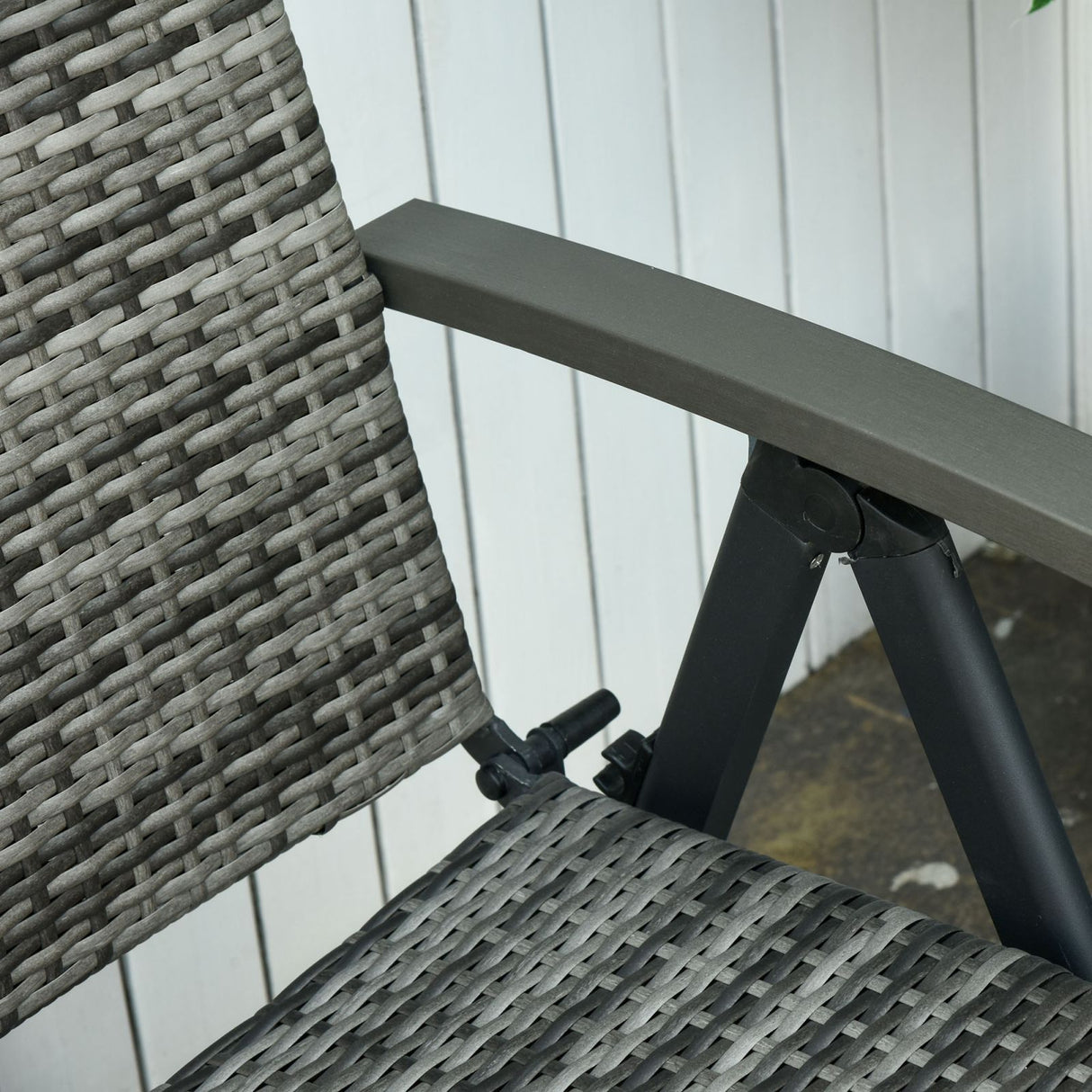 immagine-1-easycomfort-easycomfort-sedia-pieghevole-da-giardino-in-rattan-pe-con-braccioli-e-schienale-reclinabile-grigio-ean-8054144139258