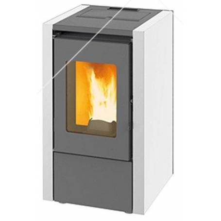 immagine-1-king-stufa-a-pellet-king-60-kw-615-bianca-per-ambienti-fino-a-55-m2-newtelecomando-optional