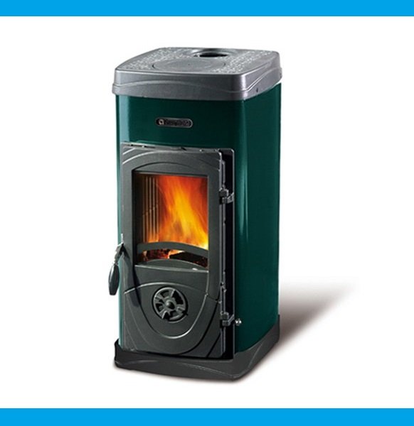 immagine-1-la-nordica-stufa-a-legna-in-acciaio-e-ghisa-fuoco-continuo-la-nordica-extraflame-mod-super-junior-5-kw-verde