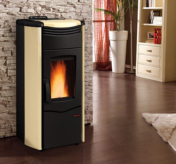 immagine-1-la-nordica-termostufa-a-pellet-la-nordica-extraflame-modello-melinda-idro-steel-2-0-142-kw-colore-pergamena