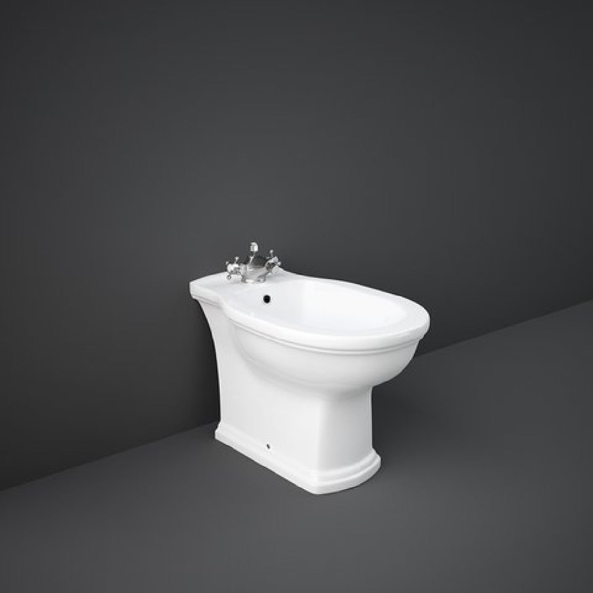 immagine-1-rak-ceramics-bidet-a-pavimento-rak-washington-in-ceramica-ean-99580094