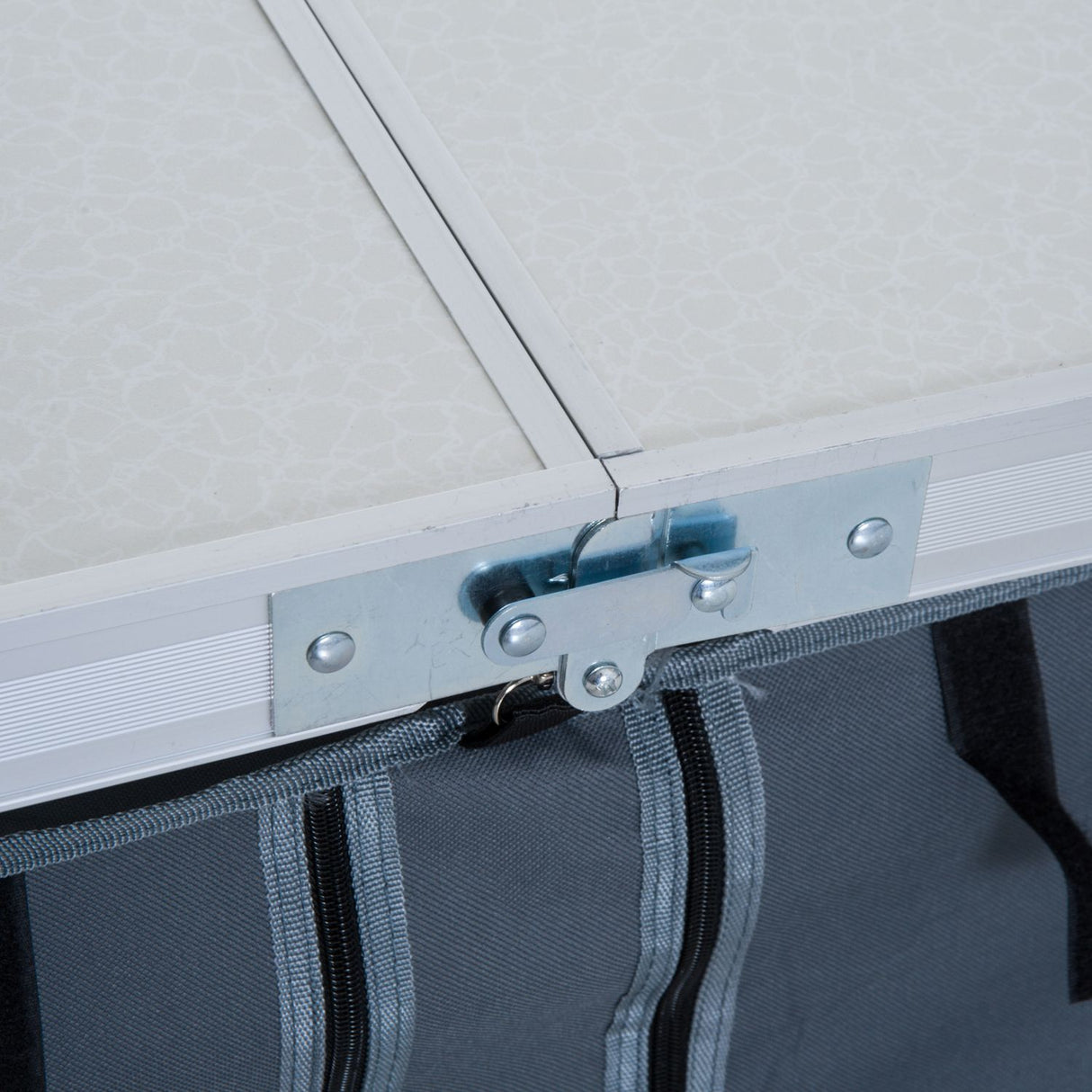 immagine-3-easycomfort-easycomfort-tavolino-da-campeggio-pieghevole-con-ripiano-portavivande-in-alluminio-bianco-ean-8054111840774