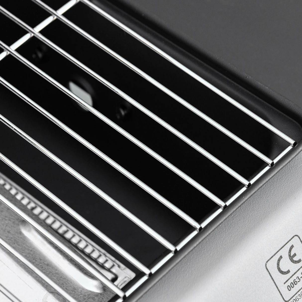 immagine-6-easycomfort-easycomfort-barbecue-a-gas-con-coperchio-e-2-bruciatori-da-2-8kw-bbq-in-acciaio-con-ruote-e-mensole-nero