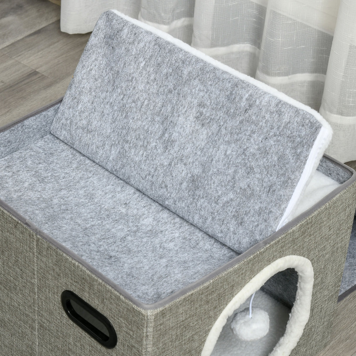 immagine-8-easycomfort-easycomfort-cuccia-per-gatti-pieghevole-e-portatile-casetta-per-gatti-con-pannello-tiragraffi-2-cuscini-e-pallina-in-peluche-e-tessuto-grigio