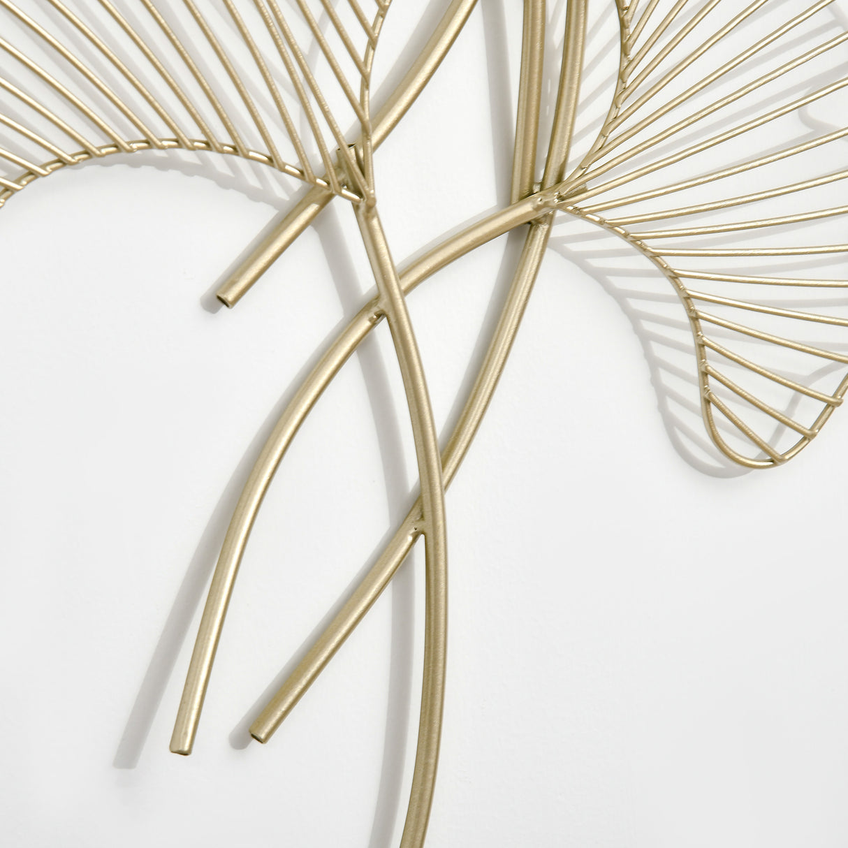 immagine-8-easycomfort-easycomfort-decorazione-murale-3d-in-metallo-wall-art-dorata-a-forma-di-foglia-di-ginkgo-51-x-94-5cm