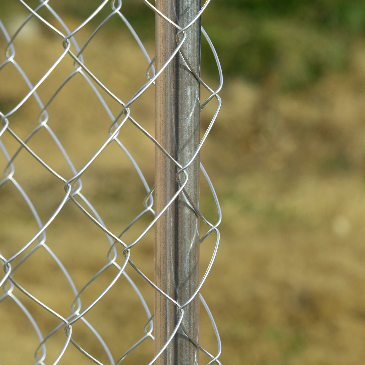 immagine-8-easycomfort-easycomfort-kennel-per-cani-da-esterno-a-maglie-con-porta-con-blocco-in-acciaio-400x400x182cm-argento