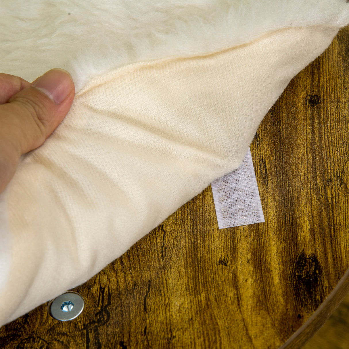 immagine-8-easycomfort-easycomfort-tiragraffi-per-gatti-con-mobile-porta-lettiera-posatoi-e-pallina-da-gioco-49x46x131-5-cm-marrone