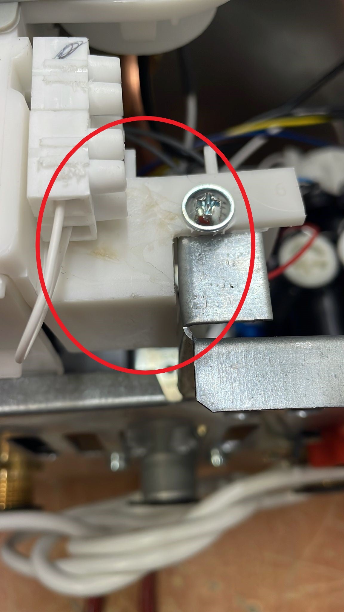 immagine-8-ferroli-area-occasioni-caldaia-a-condensazione-ferroli-divacondens-d-plus-f24-metano-low-nox-completa-di-kit-scarico-fumi-new-erp