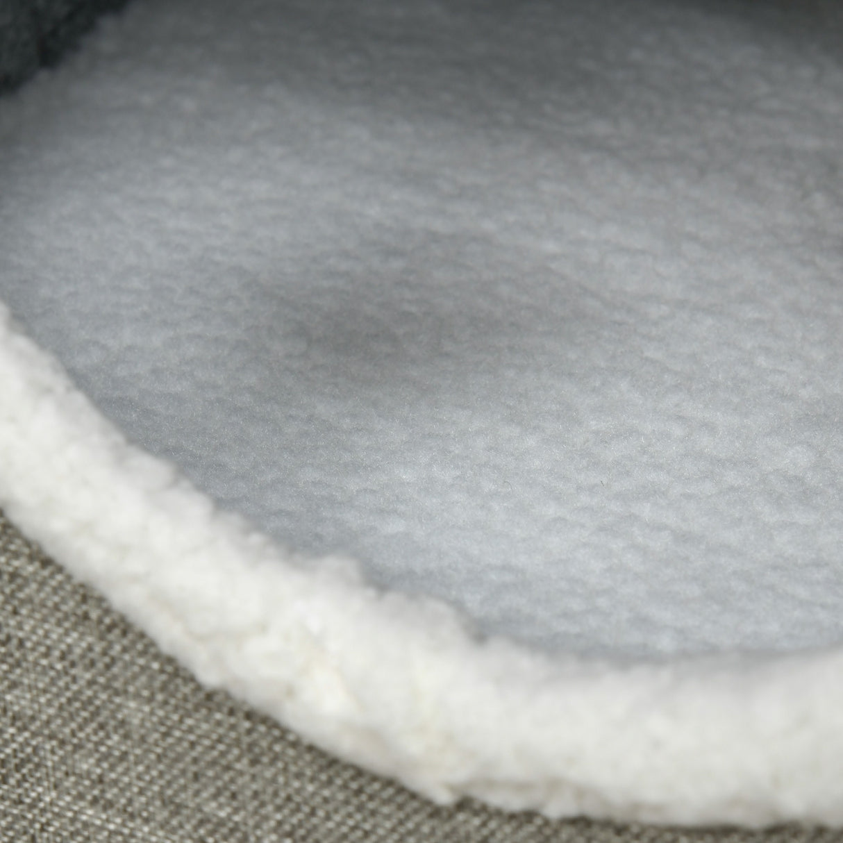 immagine-9-easycomfort-easycomfort-cuccia-per-gatti-pieghevole-e-portatile-casetta-per-gatti-con-pannello-tiragraffi-2-cuscini-e-pallina-in-peluche-e-tessuto-grigio