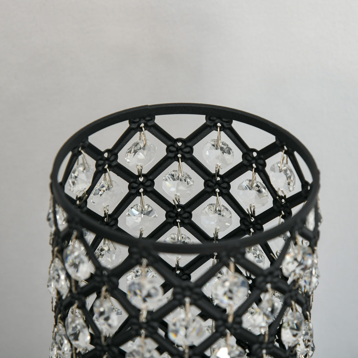 immagine-9-easycomfort-easycomfort-lampada-da-tavolo-con-paralume-in-cristallo-e-2-porte-usb-luce-regolabile-10-8x30cm-nero