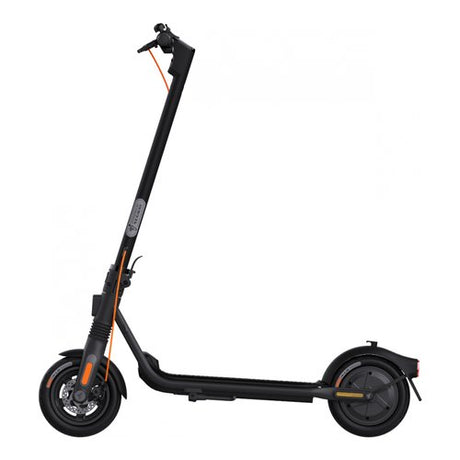 immagine-1-segway-monopattino-elettrico-segway-ninebot-f2-pro-kickscooter-powered-36v-450w-nero-aa-05-1203-0001-ean-8720254406480