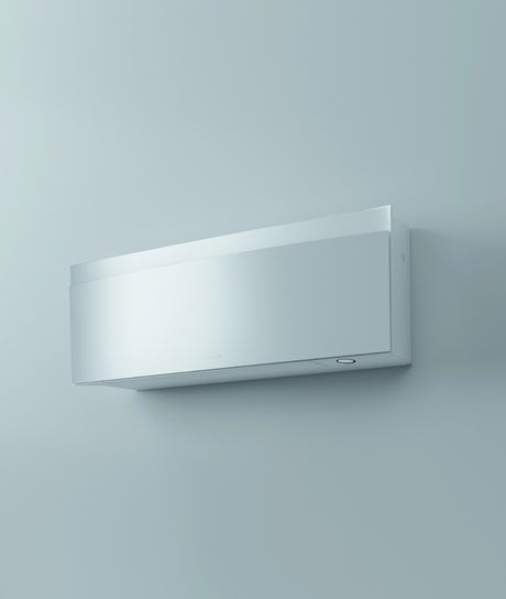 immagine-2-daikin-area-occasioni-climatizzatore-condizionatore-daikin-bluevolution-inverter-serie-emura-white-iii-12000-btu-ftxj35aw-r-32-wi-fi-integrato-classe-a-garanzia-italiana