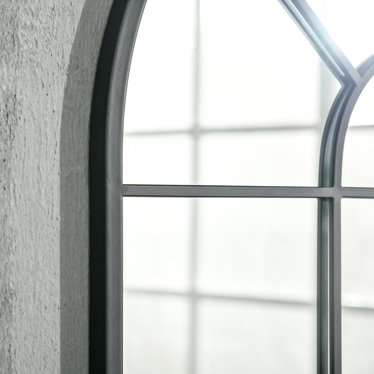 easycomfort easycomfort specchio moderno a parete e a forma di arco 91x60 cm per camera da letto e soggiorno in metallo nero e vetro