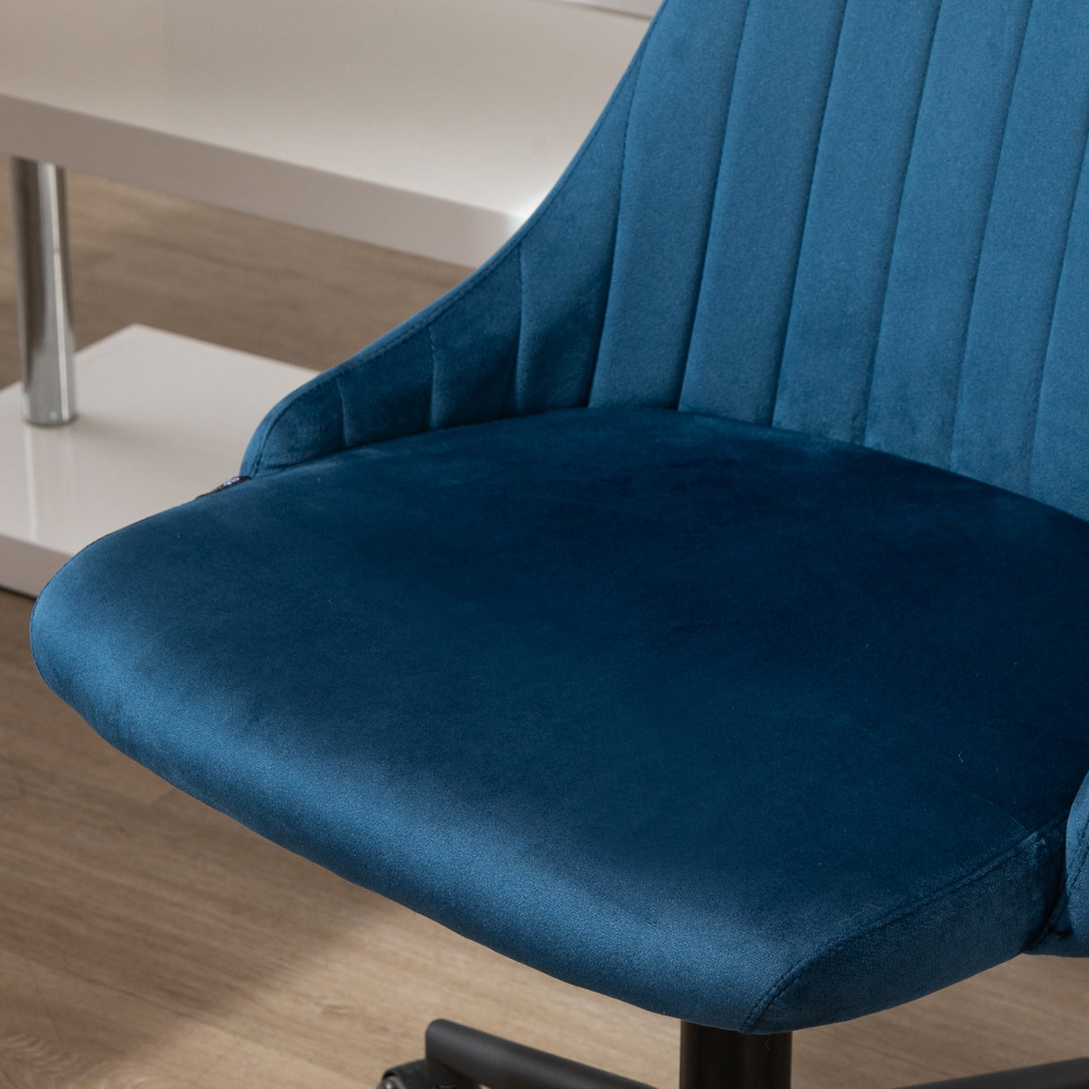 immagine-8-easycomfort-easycomfort-sedia-da-ufficio-in-velluto-blu-con-altezza-regolabile-sedia-ergonomica-girevole-a-360-e-ruote-50x58x77-87cm