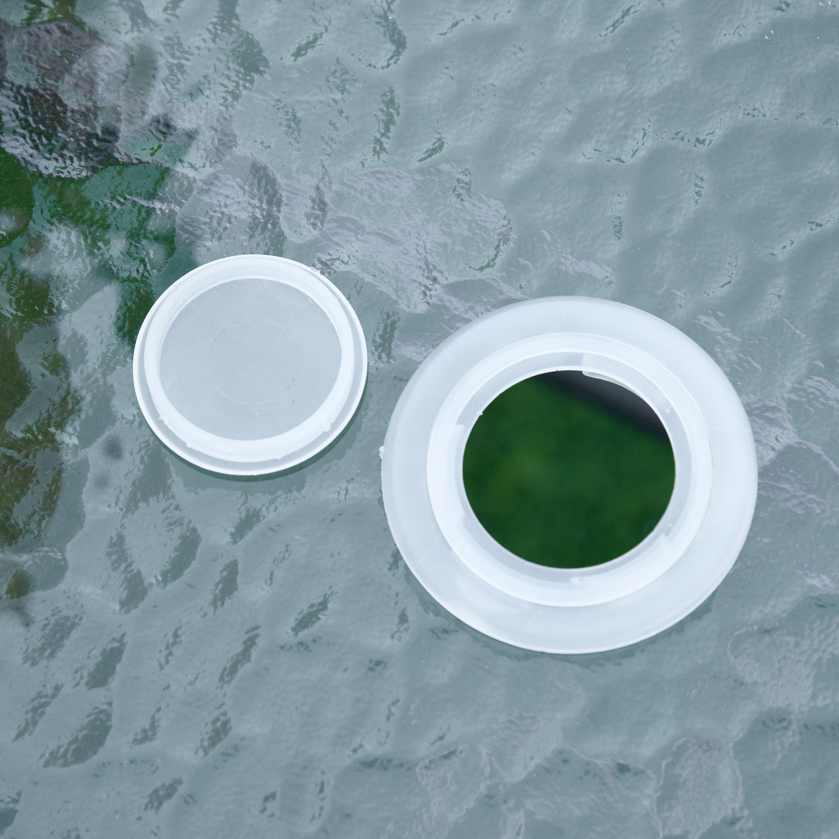 easycomfort easycomfort tavolo da giardino con foro per ombrellone arredamento da esterno in metallo e vetro 140x80x70cm grigio ean 8054144134215