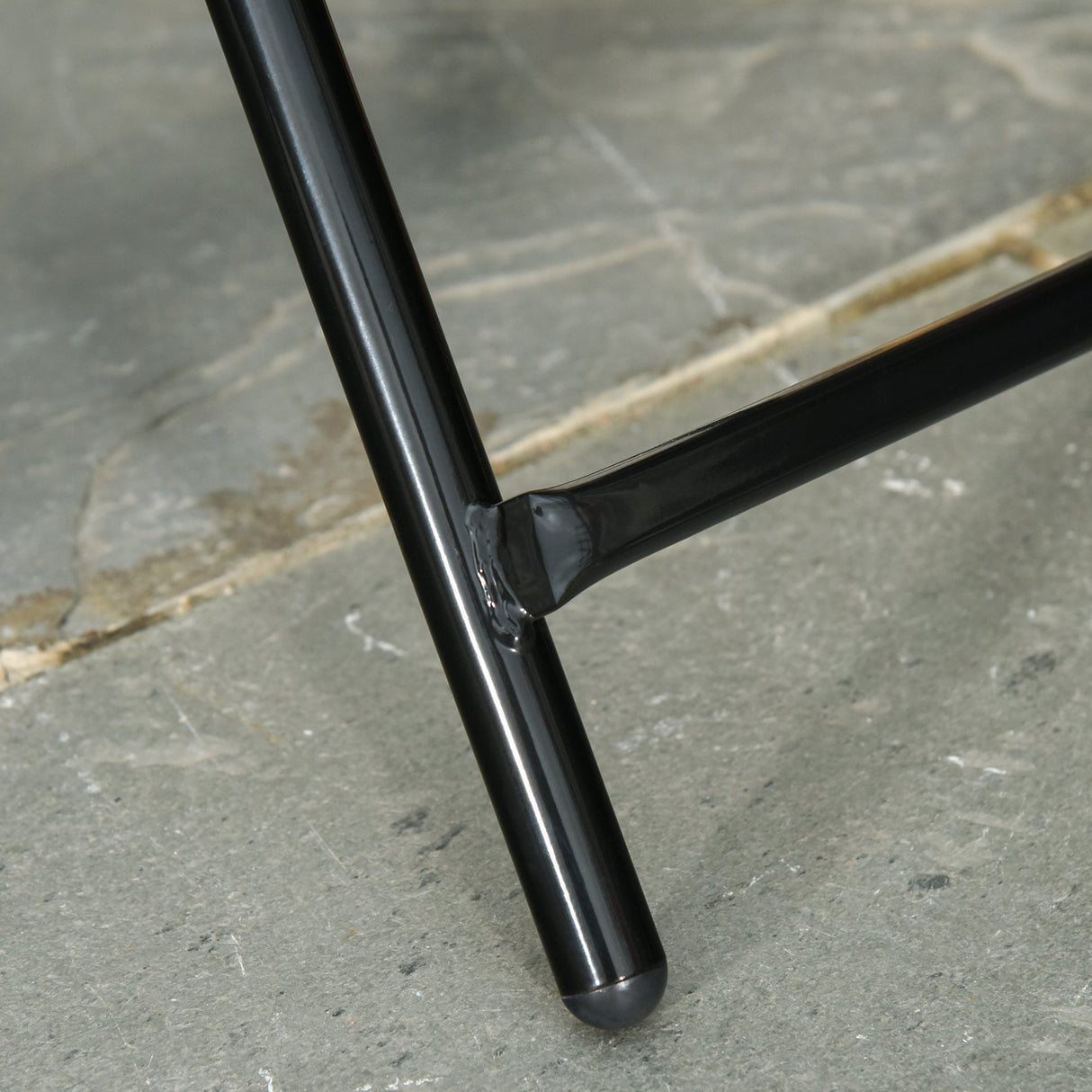 easycomfort easycomfort tavolo da giardino pieghevole in metallo tavolino da giardino piccolo con ripiano in vetro e blocco di sicurezza 45x50cm nero ean 8054111843188