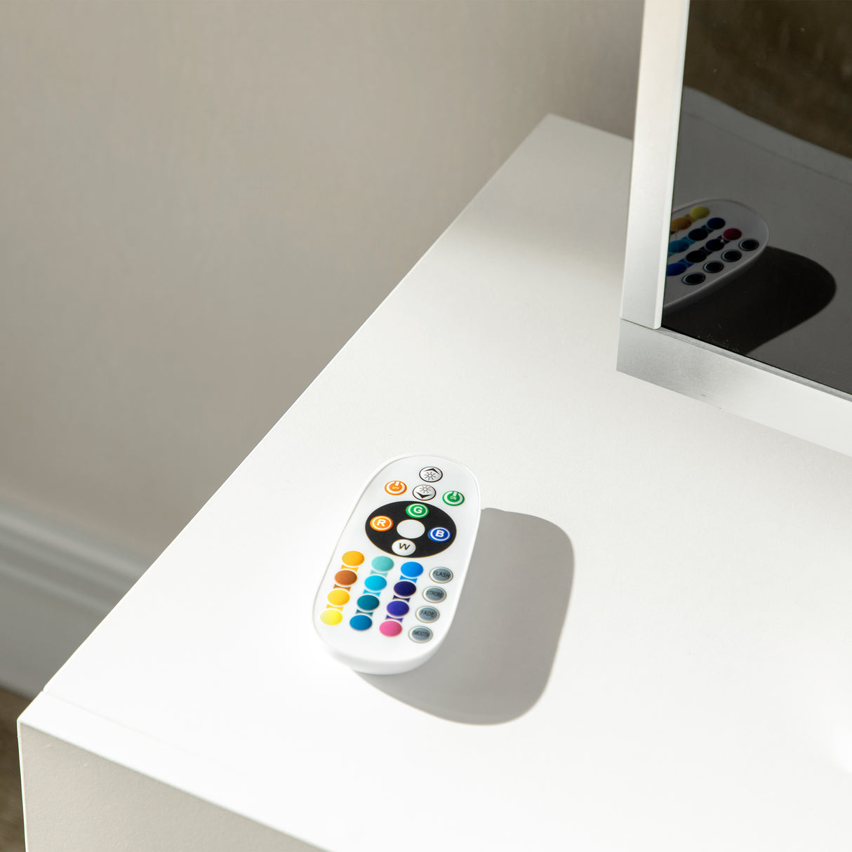 easycomfort easycomfort mobile porta tv da 55 con luci led a 12 colori e telecomando legno e vetro 120x40x50cm bianco