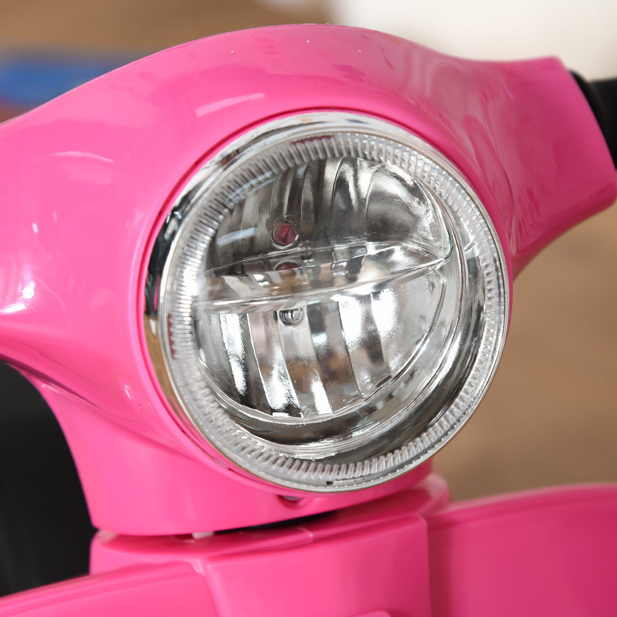 immagine-9-easycomfort-easycomfort-moto-elettrica-per-bambini-con-licenza-ufficiale-vespa-batteria-6v-fari-e-clacson-per-bimbi-da-18-36-mesi-rosa-66-5x38x52cm