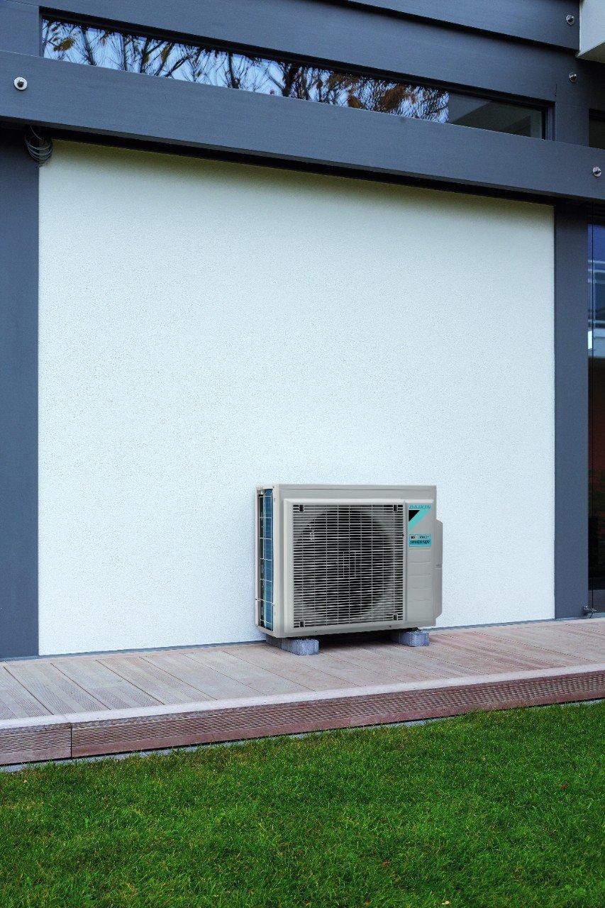 immagine-4-daikin-unita-esterna-daikin-bluevolution-motore-multisplit-4mxm68n-quadri-split-r-32