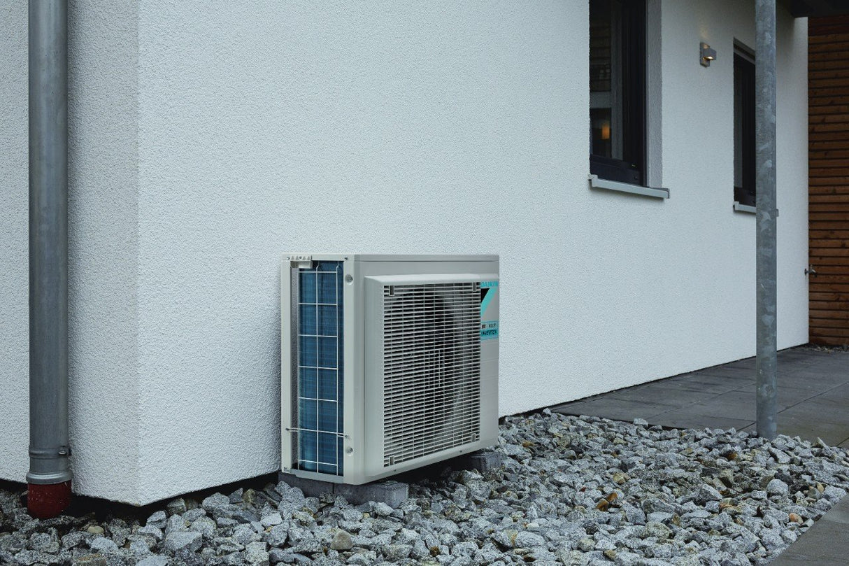 immagine-4-daikin-unita-esterna-daikin-bluevolution-motore-multisplit-5mxm90n-penta-split-r-32